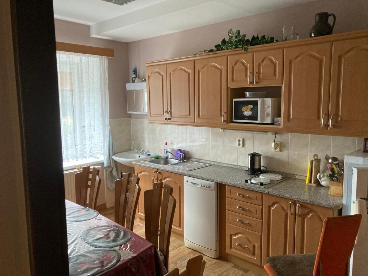 Apartament Meclov Zewnętrze zdjęcie